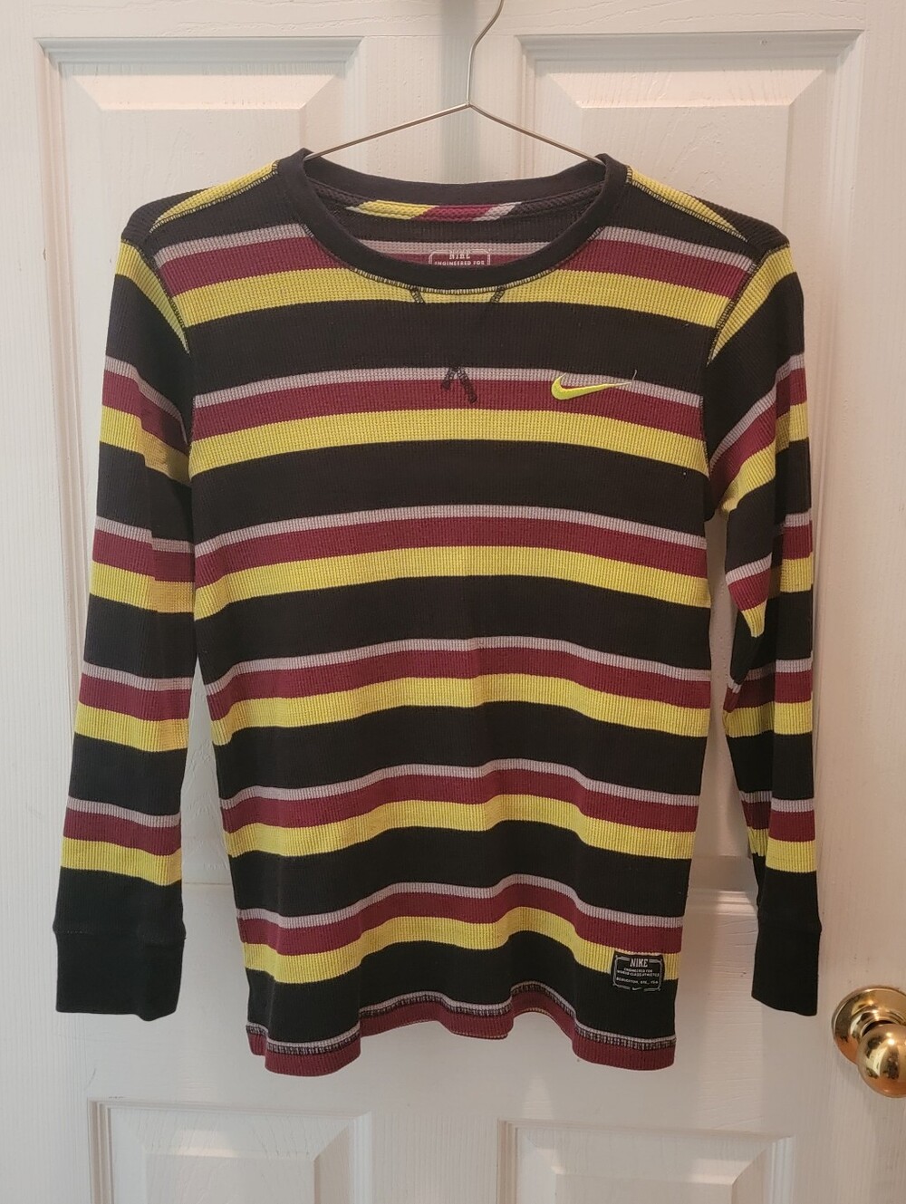 Boys NIKE Long Sleeve Thermal Top - Striped - Swoosh Logo -  Size L (12-13 Yrs)
